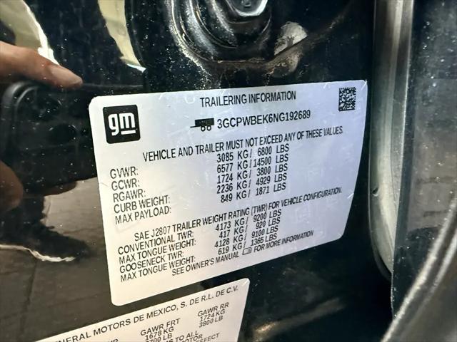 2022 Chevrolet Silverado 1500 2WD Crew Cab Short Bed Custom