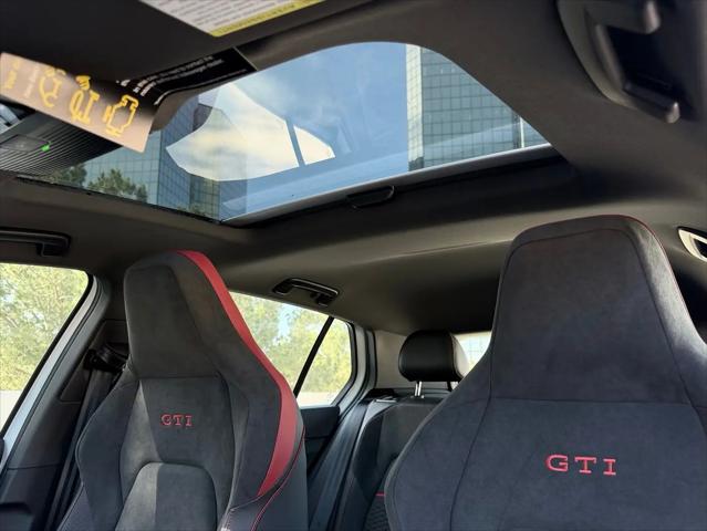 2026 Volkswagen Golf GTI SE