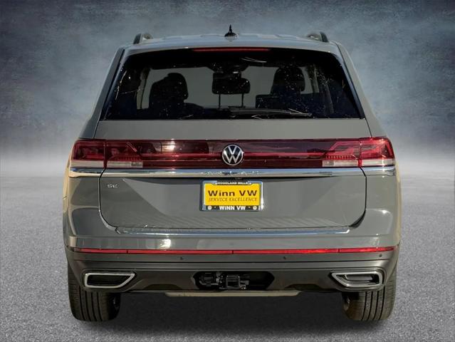 2026 Volkswagen Atlas SE with Technology