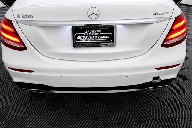 2018 Mercedes-Benz E-CLASS E 300 4MATIC