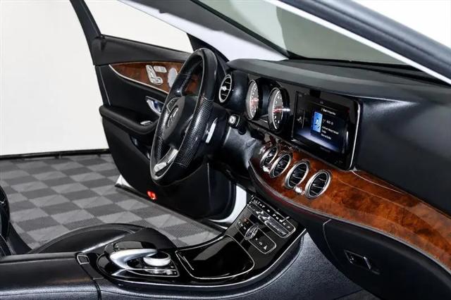 2018 Mercedes-Benz E-CLASS E 300 4MATIC