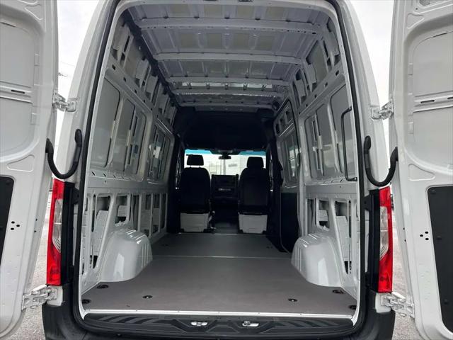 2025 Mercedes-Benz Sprinter 2500 Standard Roof 4-Cyl Diesel HO