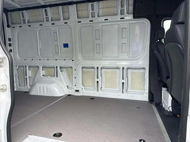 2025 Mercedes-Benz Sprinter 2500 Standard Roof 4-Cyl Diesel HO