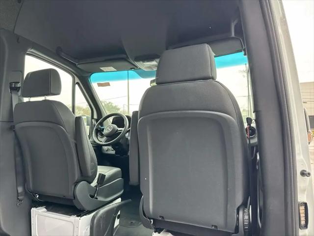 2025 Mercedes-Benz Sprinter 2500 Standard Roof 4-Cyl Diesel HO