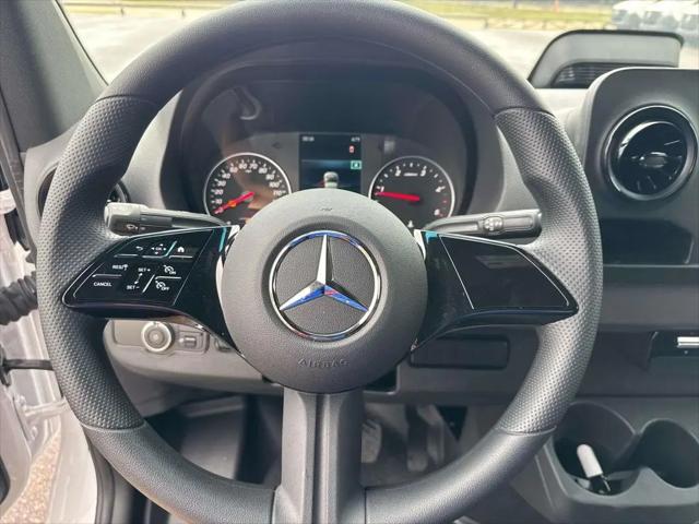 2025 Mercedes-Benz Sprinter 2500 Standard Roof 4-Cyl Diesel HO
