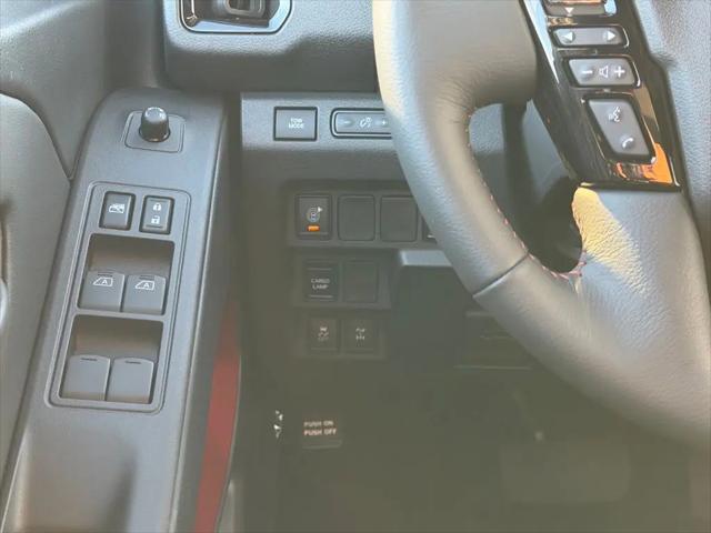 2026 Nissan Frontier Crew Cab PRO-4X 4x4