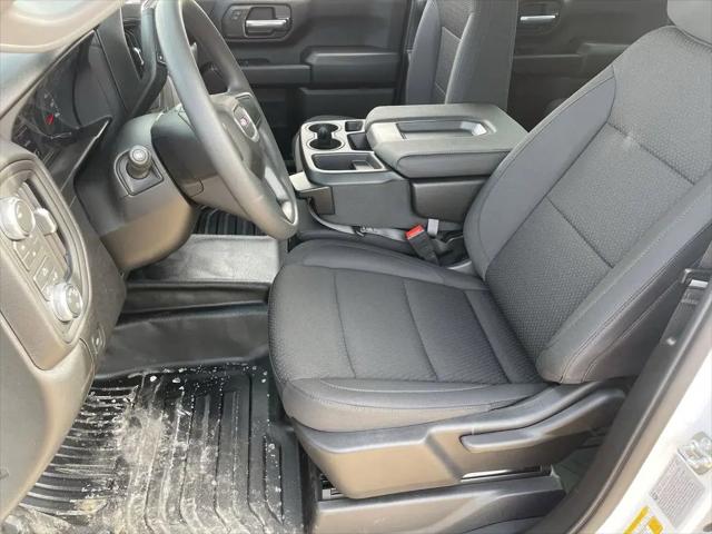 2026 GMC Sierra 2500HD Crew Cab, Standard Bed, Pro, 4WD