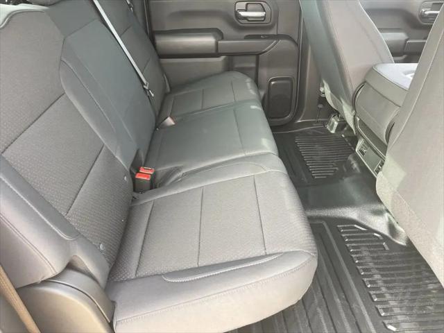 2026 GMC Sierra 2500HD Crew Cab, Standard Bed, Pro, 4WD