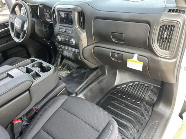 2026 GMC Sierra 2500HD Crew Cab, Standard Bed, Pro, 4WD