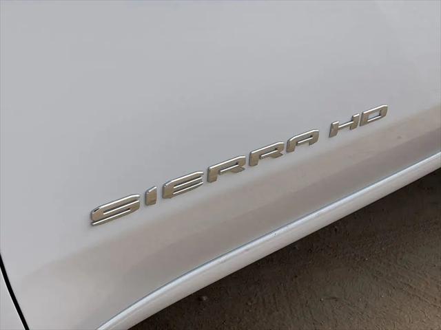 2026 GMC Sierra 2500HD Crew Cab, Standard Bed, Pro, 4WD