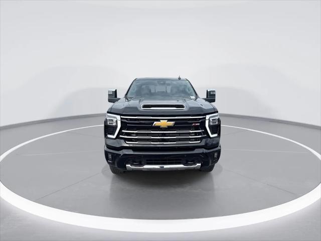 2026 Chevrolet Silverado 2500HD Crew Cab, Standard Bed, LTZ, 4WD