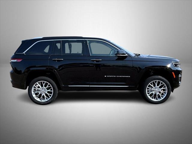 2022 Jeep Grand Cherokee Summit 4x4