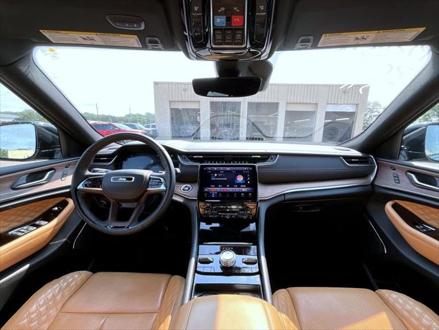 2022 Jeep Grand Cherokee Summit 4x4