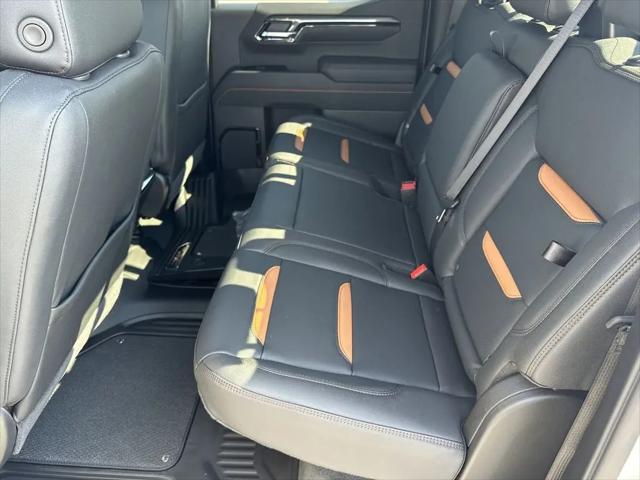 2026 GMC Sierra 1500 Crew Cab, Short Bed, AT4, 4WD