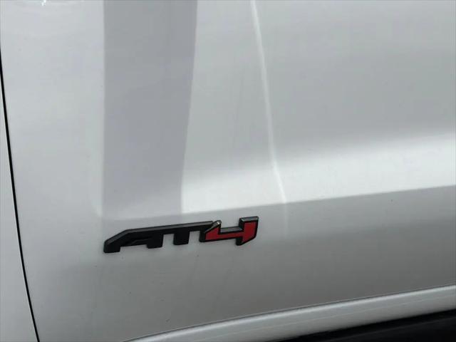 2026 GMC Sierra 1500 Crew Cab, Short Bed, AT4, 4WD