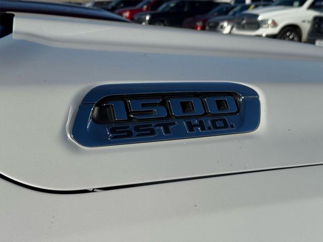 2025 RAM 1500 Tungsten Crew Cab 4x4 57 Box