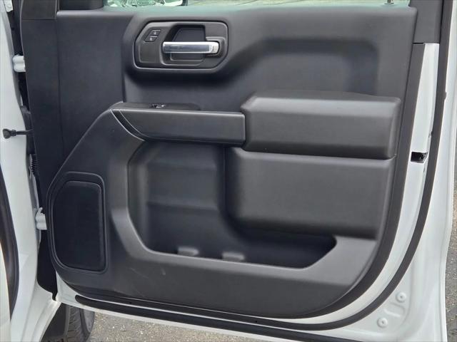 2026 GMC Sierra 1500 Crew Cab, Short Bed, Pro, 4WD