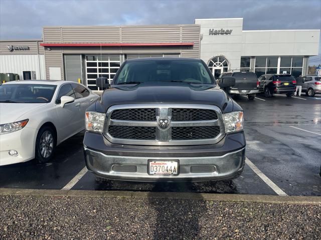 2020 RAM 1500 Classic SLT Crew Cab 4x4 64 Box