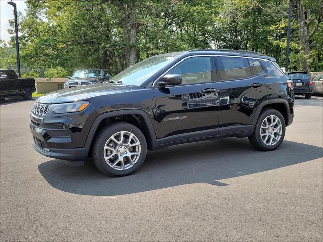 2024 Jeep Compass Latitude Lux FWD 2024 Jeep Compass Latitude Lux FWD