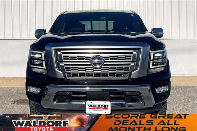 2022 Nissan TITAN Crew Cab Platinum Reserve 4x4