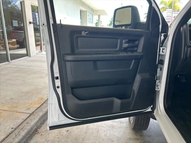 2026 Ram 4500 Chassis Tradesman/Big Horn
