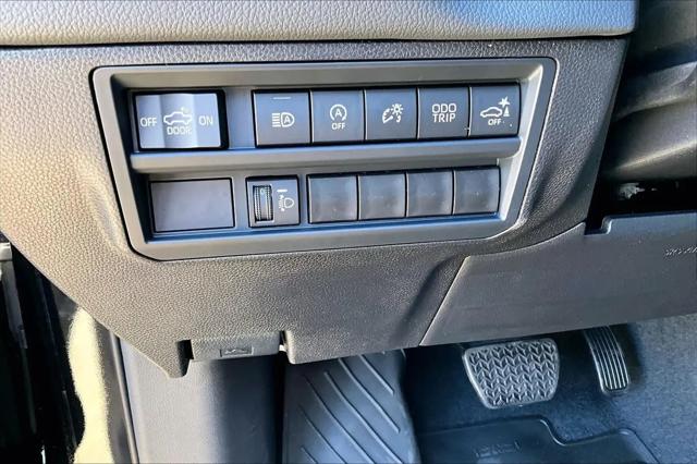 2026 Toyota Tundra Limited CrewMax 5.5' Bed