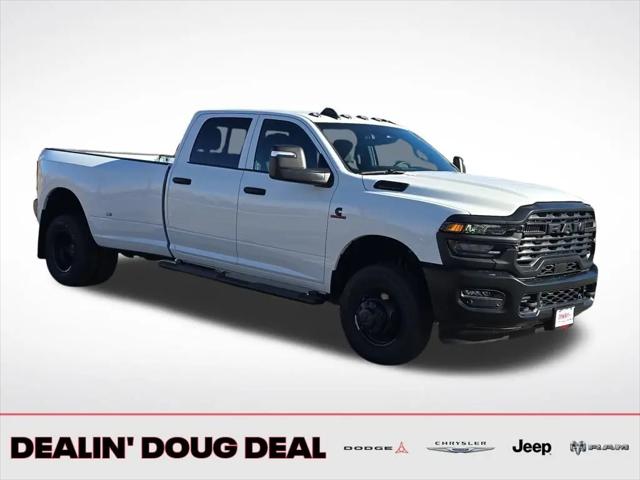 2026 Ram 3500 Tradesman Crew Cab 4x4 8' Box