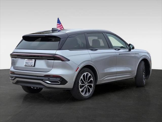 2024 Lincoln Nautilus Reserve