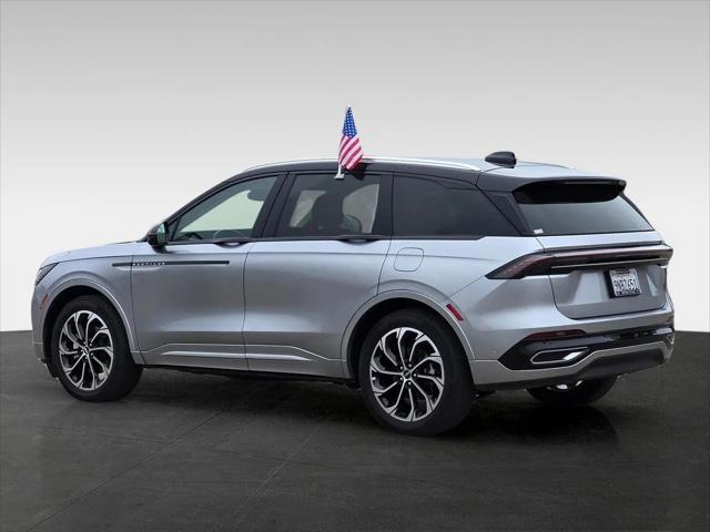 2024 Lincoln Nautilus Reserve