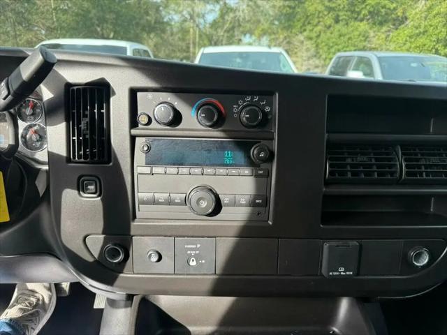 2024 GMC Savana Cargo RWD 2500 Regular Wheelbase Work Van