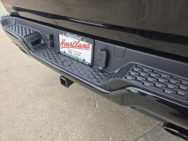 2026 Ram 1500 Limited Crew Cab 4x4 5'7" Box