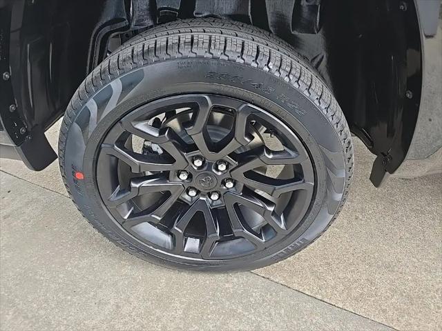 2026 Ram 1500 Limited Crew Cab 4x4 5'7" Box