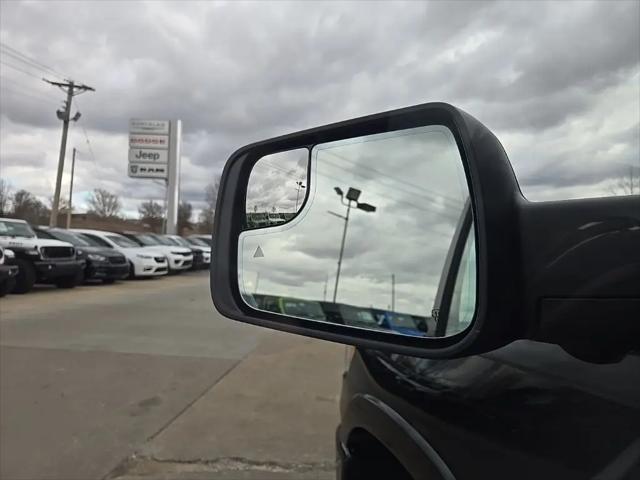 2026 Ram 1500 Limited Crew Cab 4x4 5'7" Box