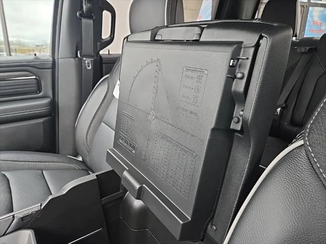 2026 Ram 1500 Limited Crew Cab 4x4 5'7" Box