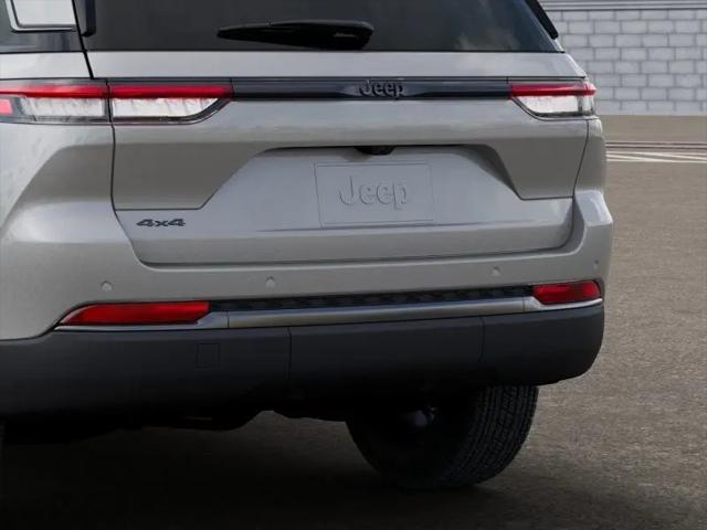 2026 Jeep Grand Cherokee Altitude 4x4