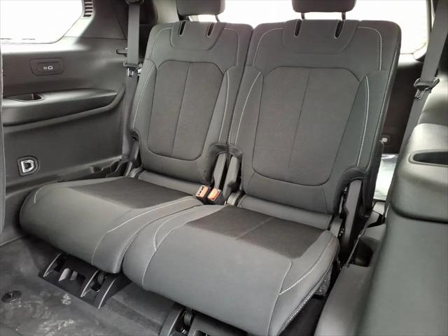 2026 Jeep Grand Cherokee L Altitude 4x4