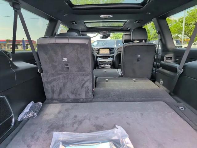 2026 Jeep Grand Wagoneer L 4x4