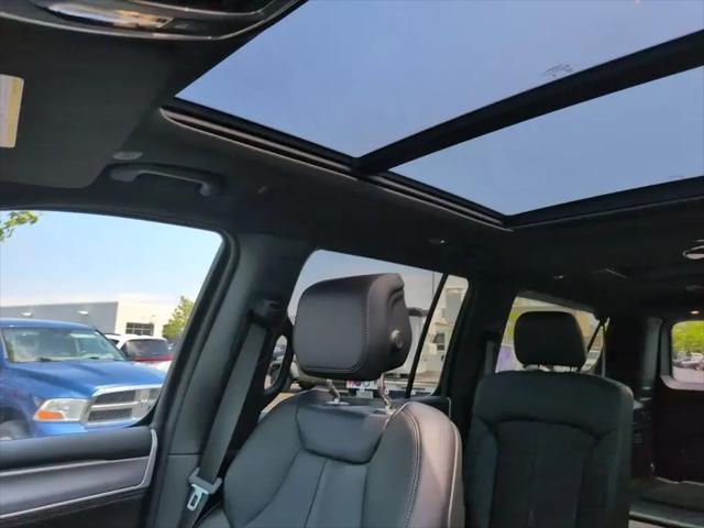 2026 Jeep Grand Wagoneer L 4x4
