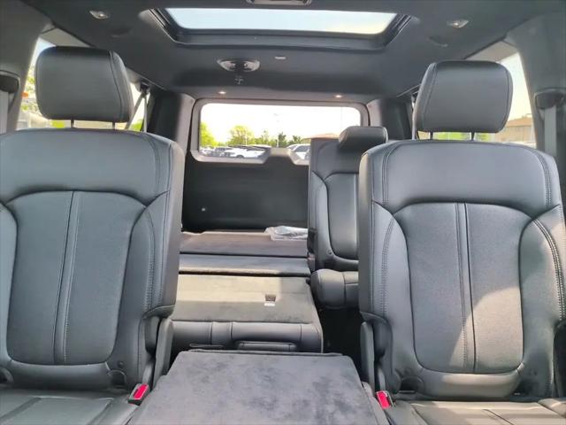 2026 Jeep Grand Wagoneer L 4x4