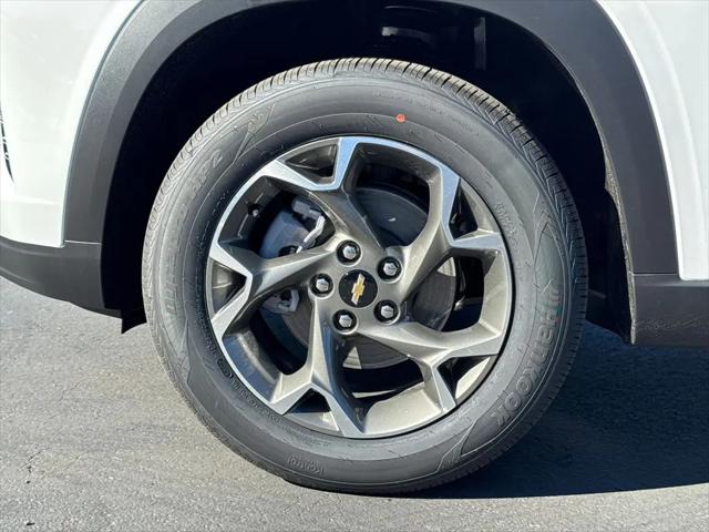2026 Chevrolet Trax FWD LT