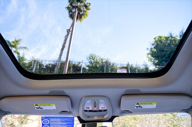 2026 Volvo XC90 Plug-In Hybrid Ultra, T8 AWD, Electric/Gasoline, Bright, 7 Seats