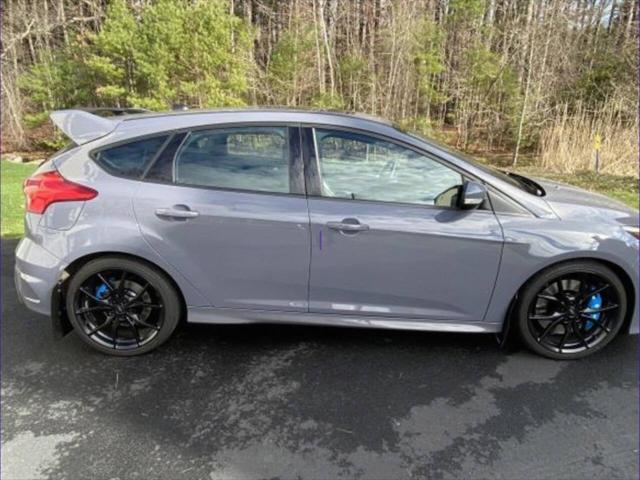 2017 Ford Focus RS AWD 4dr Hatchback