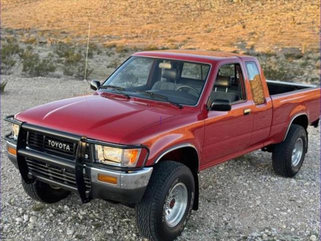 1990 Toyota 4WD Trucks Deluxe 2dr 4WD Extended Cab SB