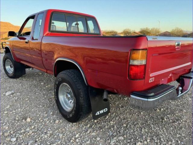 1990 Toyota 4WD Trucks Deluxe 2dr 4WD Extended Cab SB