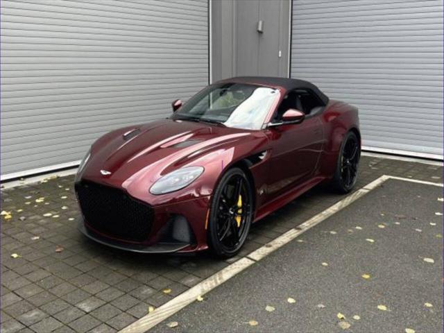2022 Aston Martin DBS Superleggera Volante