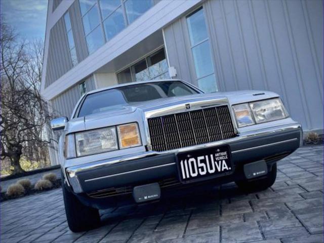 1990 Lincoln Mark VII LSC 2dr Coupe