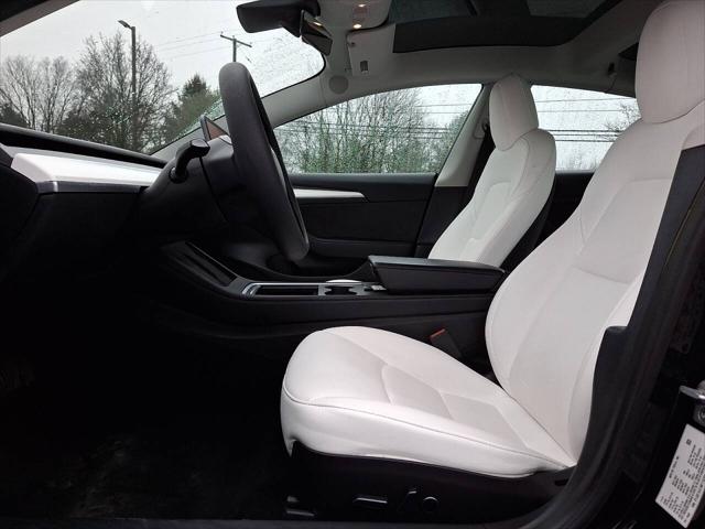 2022 Tesla Model 3 Rear-Wheel Drive