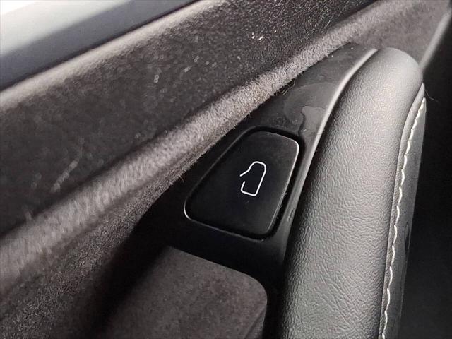 2022 Tesla Model 3 Rear-Wheel Drive