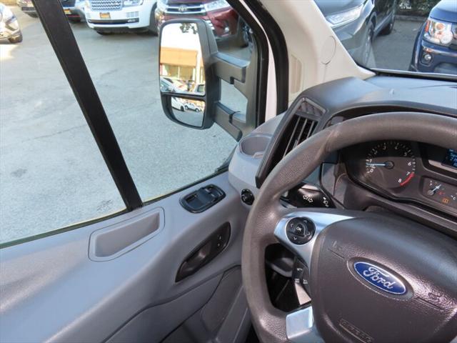 2019 Ford Transit Cutaway 350 HD Box