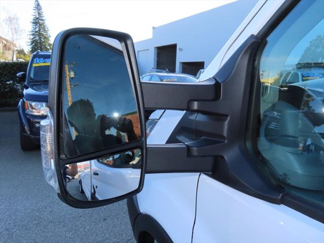 2019 Ford Transit Cutaway 350 HD Box